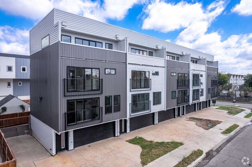 1612 Grigsby Ave, Dallas, TX for sale - Primary Photo - Image 1 of 23