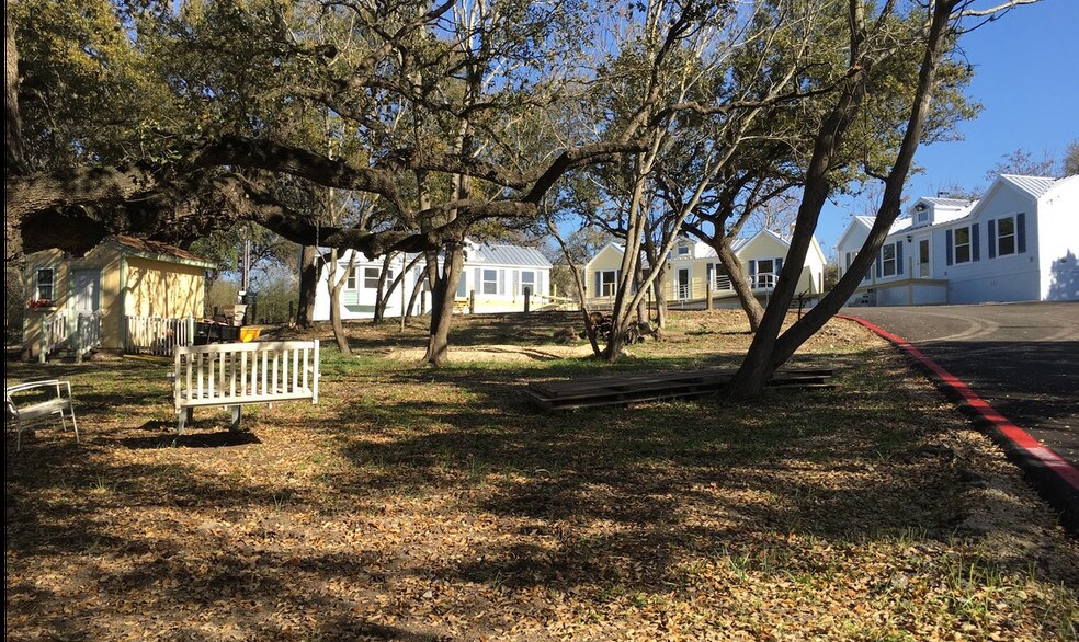 8088 Old Austin Rd, Selma, TX 78154