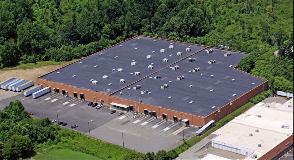 1353 Yale St, Martinsville, VA for sale - Building Photo - Image 1 of 1