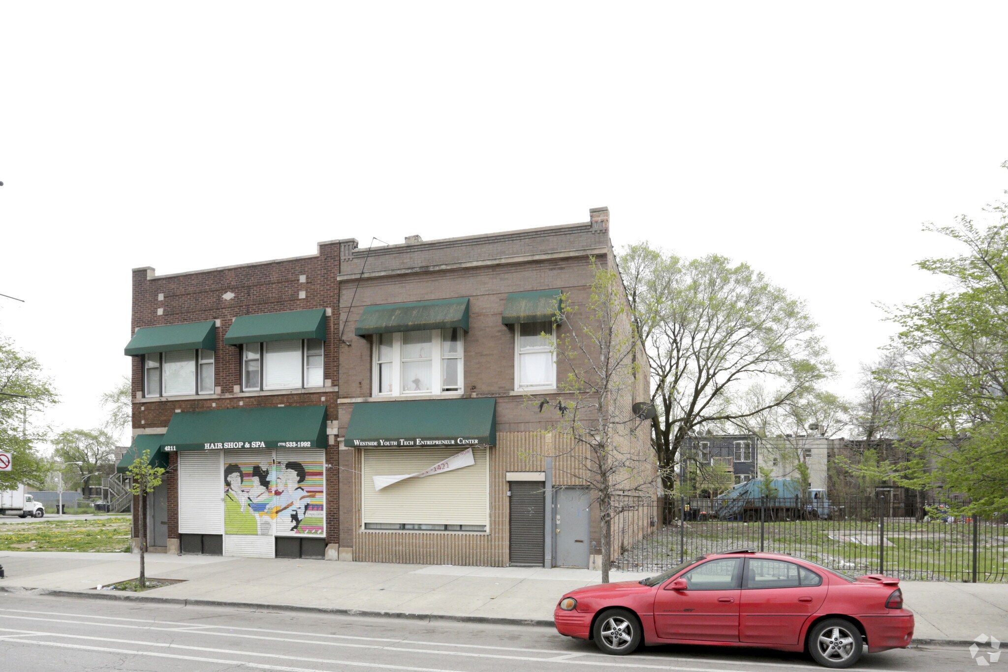4213 W Madison St, Chicago, IL for sale Primary Photo- Image 1 of 1