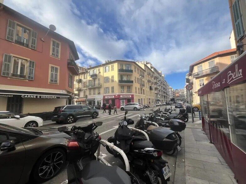 Retail in Nice for sale - Building Photo - Image 2 of 6