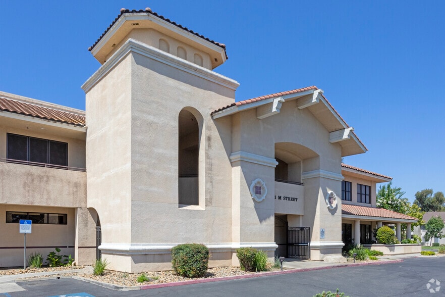 3351 M St, Merced, CA for lease - Building Photo - Image 2 of 4