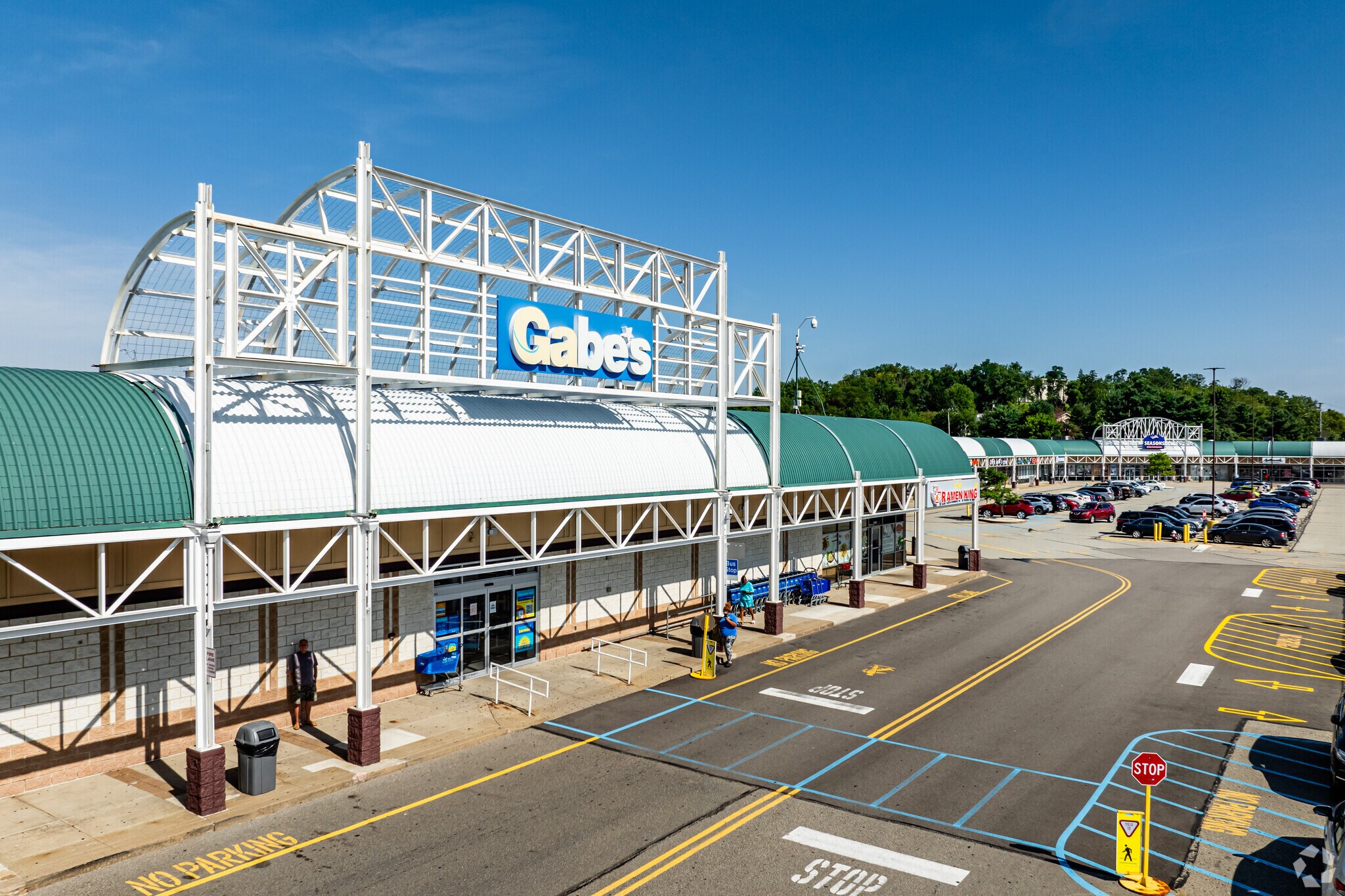 7900 McKnight Rd, Pittsburgh, PA for lease Building Photo- Image 1 of 8