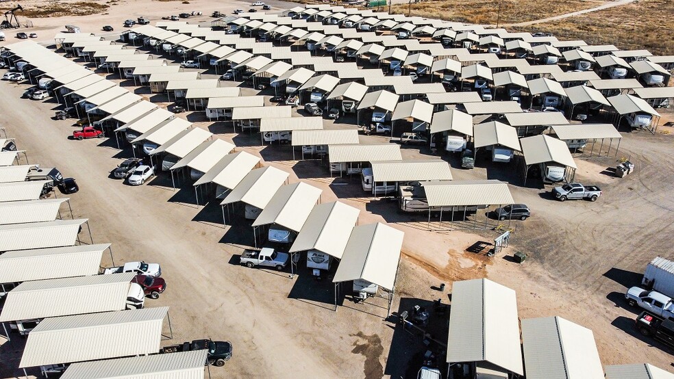 1317 E County Road 117, Midland, TX for sale - Primary Photo - Image 1 of 5