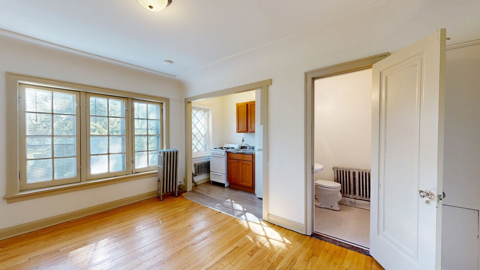 1835 N 2nd St, Milwaukee, WI for sale - Matterport 3D Scan - Image 2 of 23