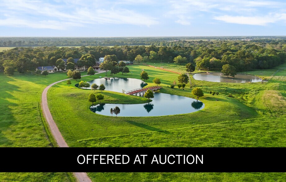 18818 FM 442 Rd, Needville, TX for sale - Building Photo - Image 1 of 1