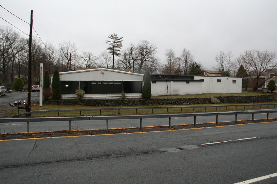 1424 Route 9 W, Highland Falls, NY for lease - Primary Photo - Image 1 of 105