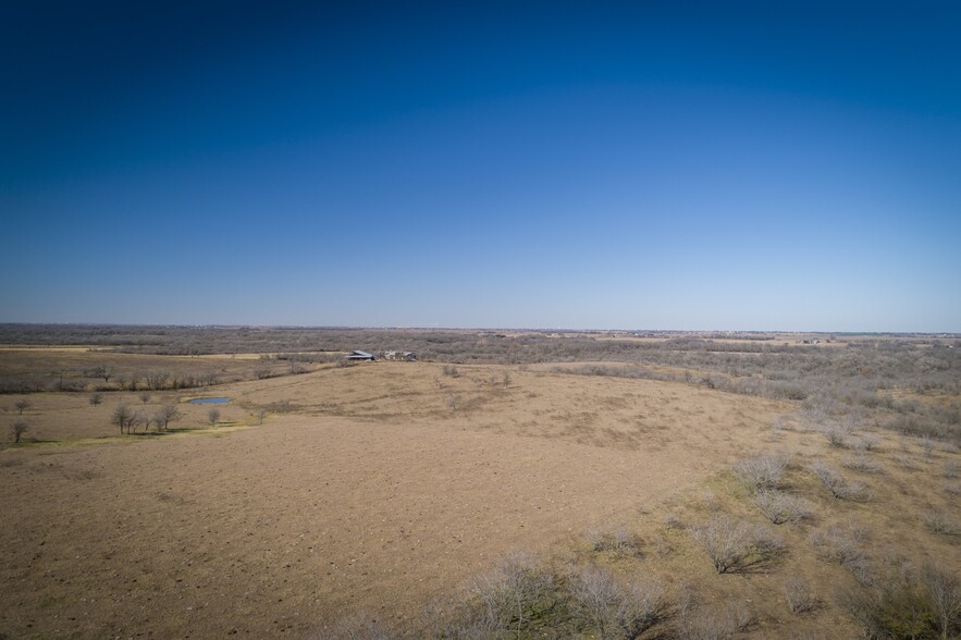 19711 Janak Rd, Coupland, TX for sale - Building Photo - Image 3 of 5