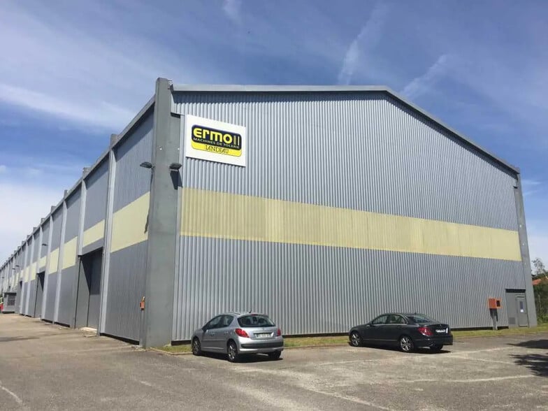 88 Rue Ambroise Paré, Saint-Priest for lease - Building Photo - Image 2 of 4