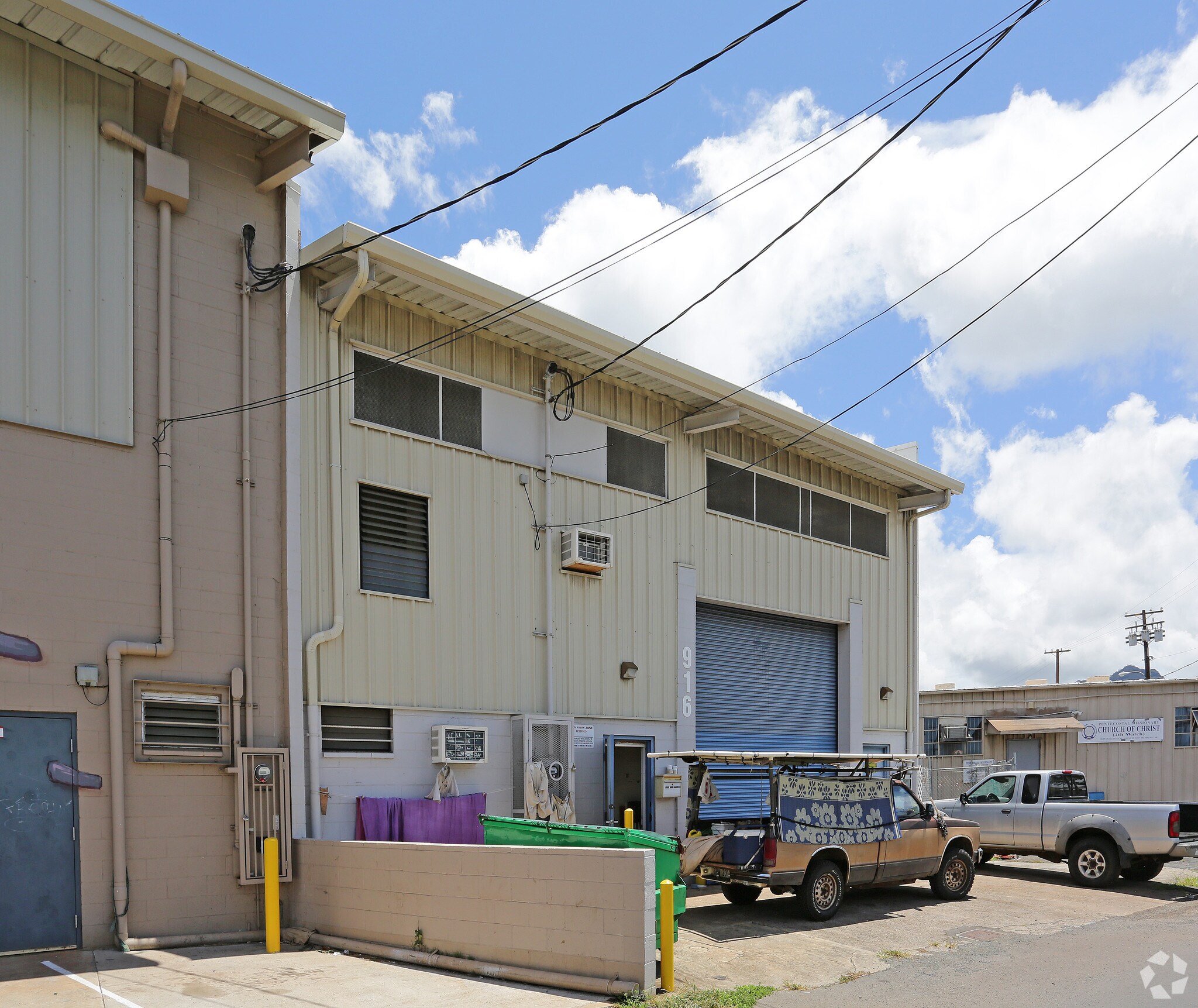 916 Puuhale Rd, Honolulu, HI for lease Building Photo- Image 1 of 10