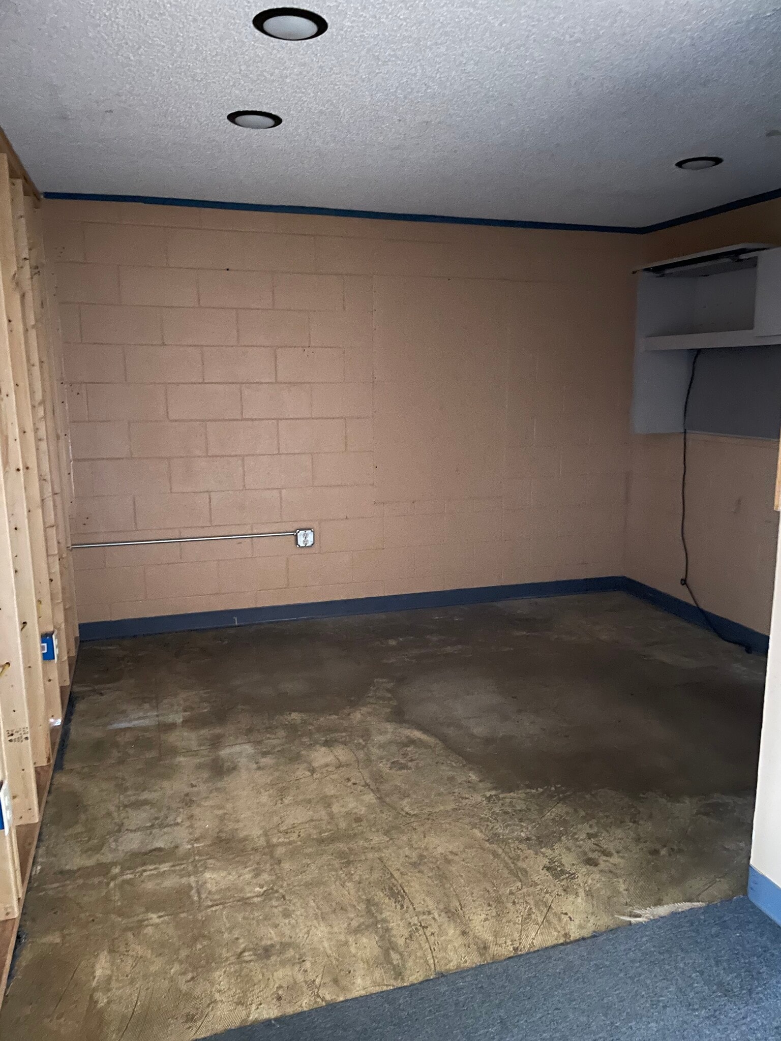 917 W Debard St, Palestine, TX 75801 - Building and Lot | LoopNet