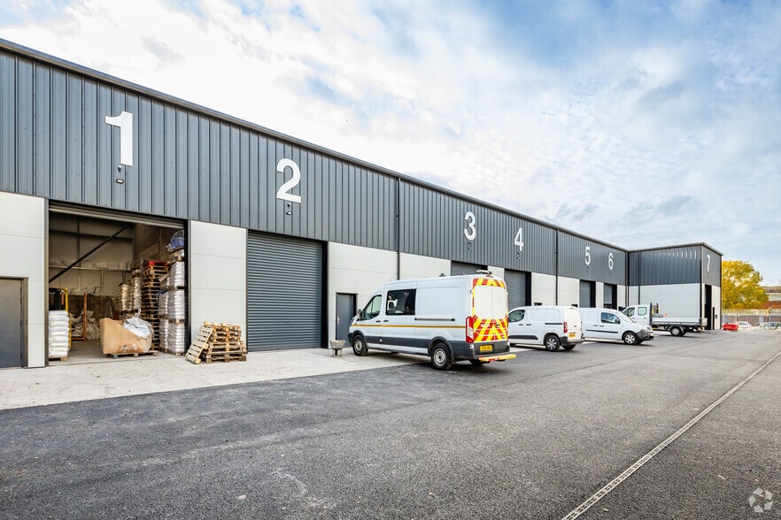 Navigation Rd, St Helens for lease - Building Photo - Image 3 of 3
