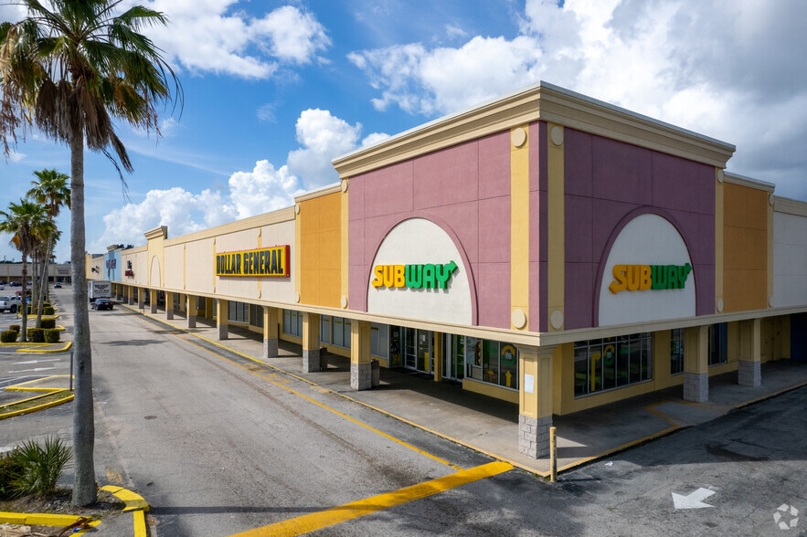 801 Dixon Blvd, Cocoa, FL for lease - Building Photo - Image 1 of 11