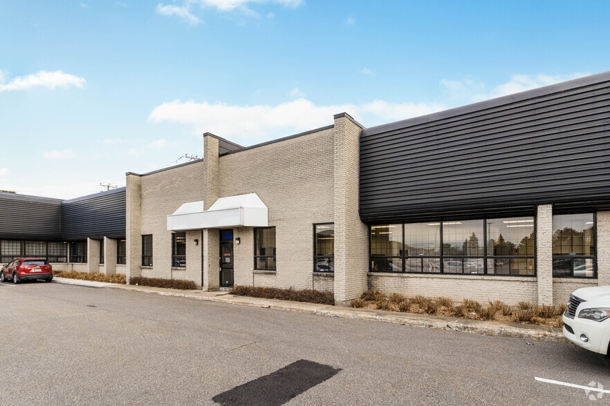 3441-3575 Rue Ashby, Montréal, QC for lease - Building Photo - Image 3 of 5