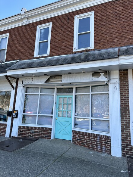 1192 Yorkship Sq, Camden, NJ for sale - Building Photo - Image 3 of 39