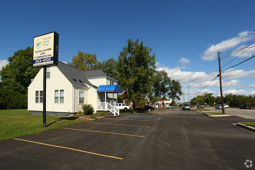 15467 S Dixie Hwy, Monroe, MI for sale - Building Photo - Image 2 of 3