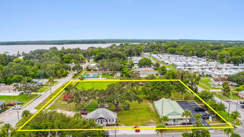 819 Main St, Tavares, FL for sale - Aerial - Image 2 of 25
