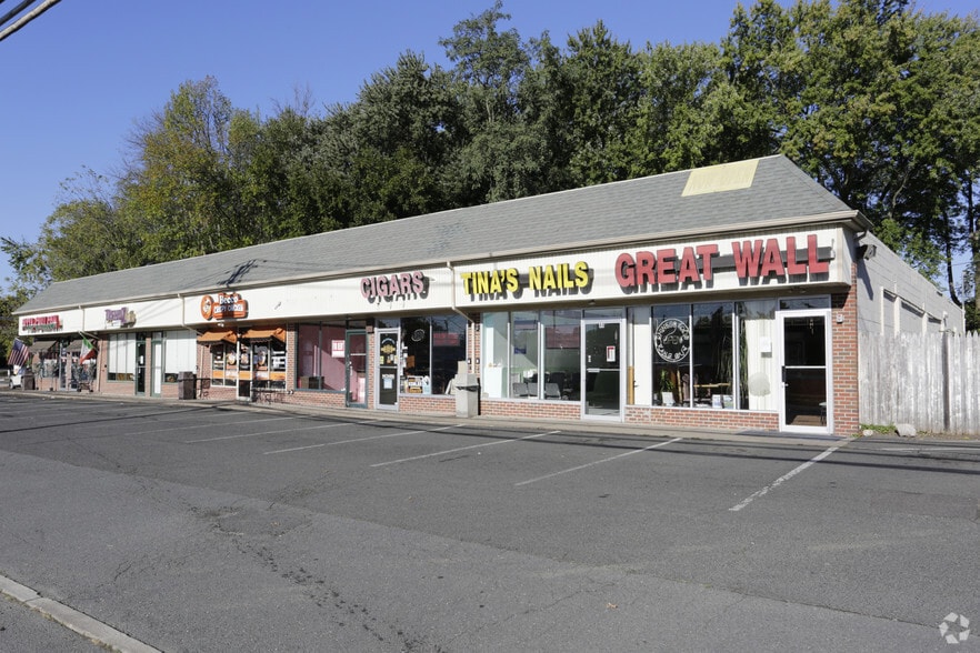 25 Dye Rd, Hamilton, NJ 08690