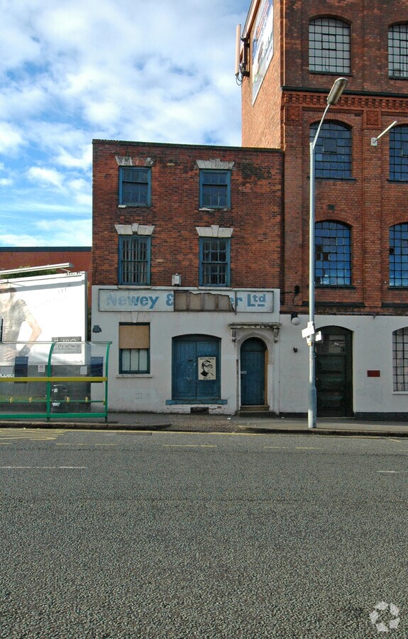 132 Bradford St, Birmingham, WMD B12 0NS