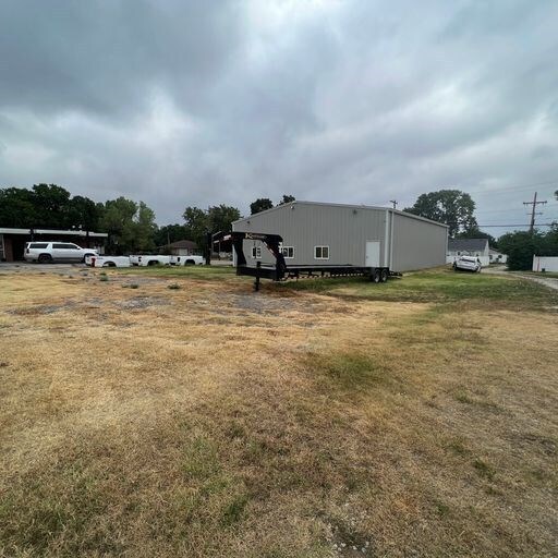 118 N Grand Ave, Lyons, KS for sale Primary Photo- Image 1 of 1