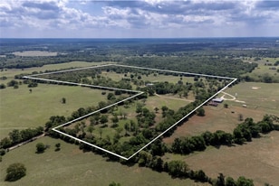 CR 314, Rockdale, Texas 76567 - Barndominium