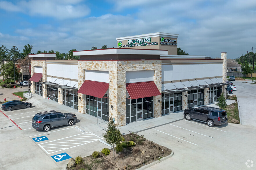 11853 Barker Cypress Rd, Cypress, TX for lease - Building Photo - Image 1 of 10