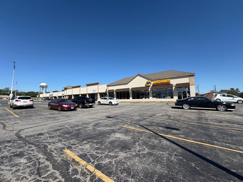 114-138 E North Ave, Belton, MO for sale - Building Photo - Image 1 of 8