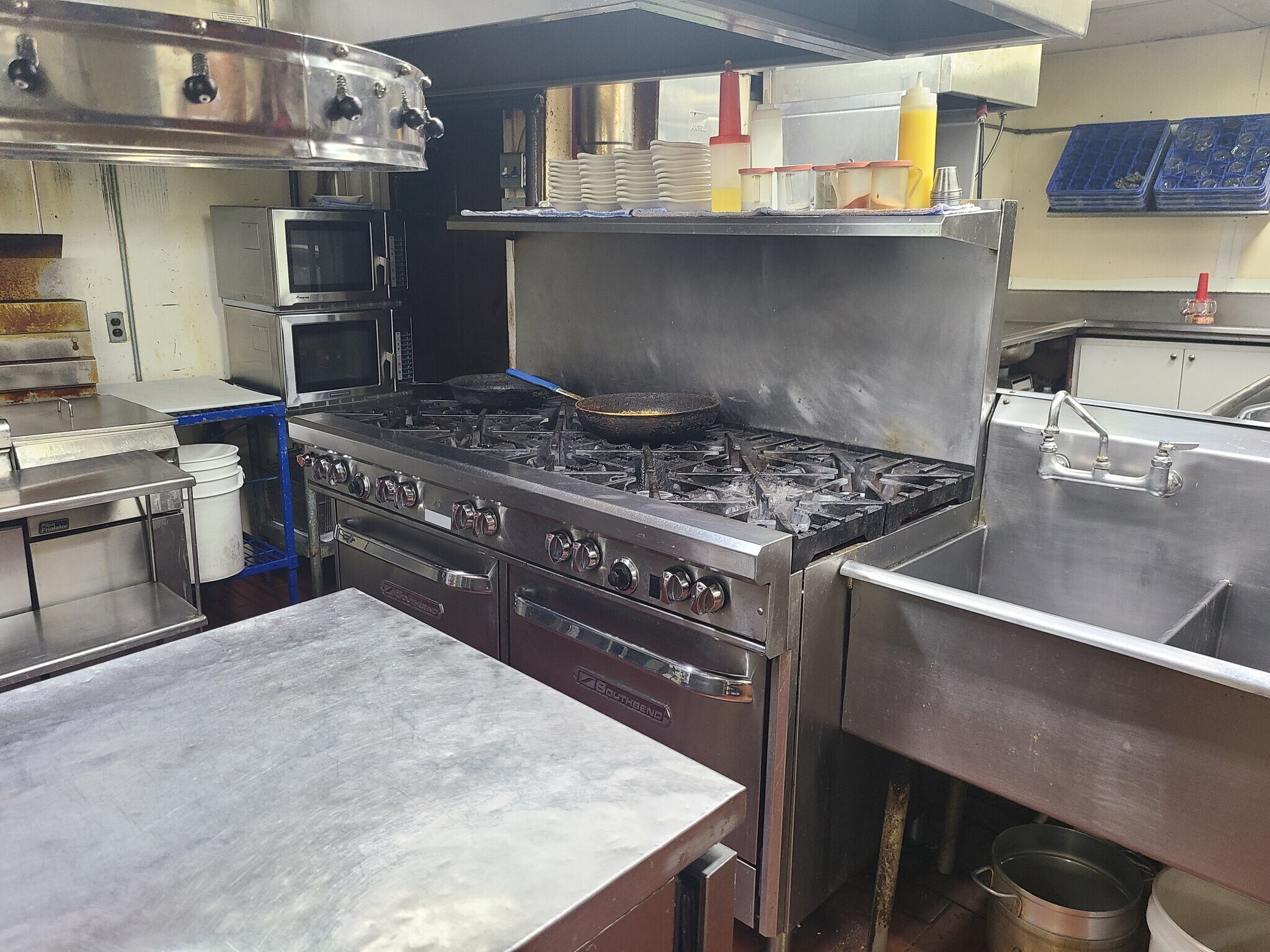 Pinewood Supper Club Wisconsin - fwyyo92