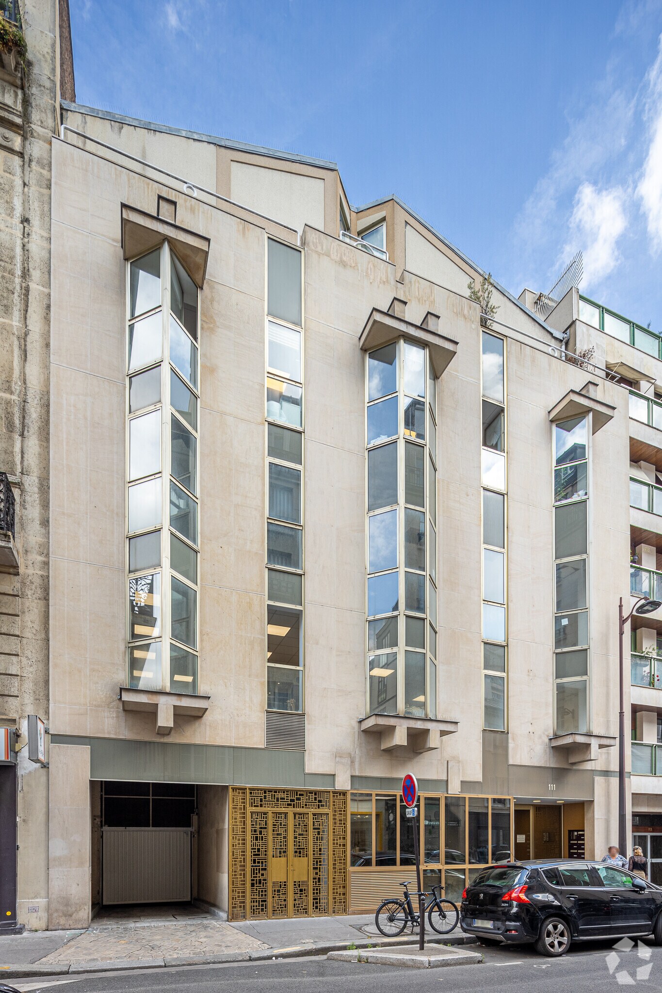 111 Rue Cardinet, Paris for lease Primary Photo- Image 1 of 2