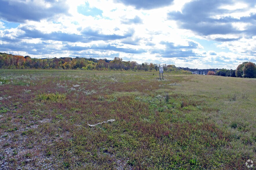 Parkside Dr, Knoxville, TN for sale - Primary Photo - Image 1 of 1