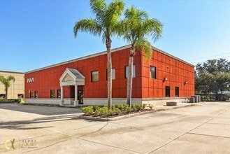201 Specialty Pt, Sanford, FL for lease Building Photo- Image 1 of 22