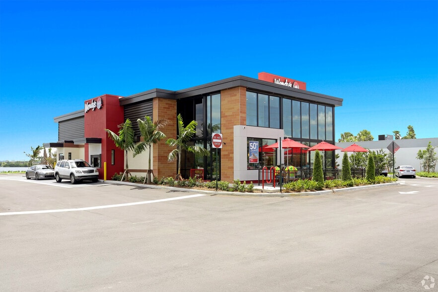 2660 Davie Rd, Davie, FL for sale - Building Photo - Image 1 of 9