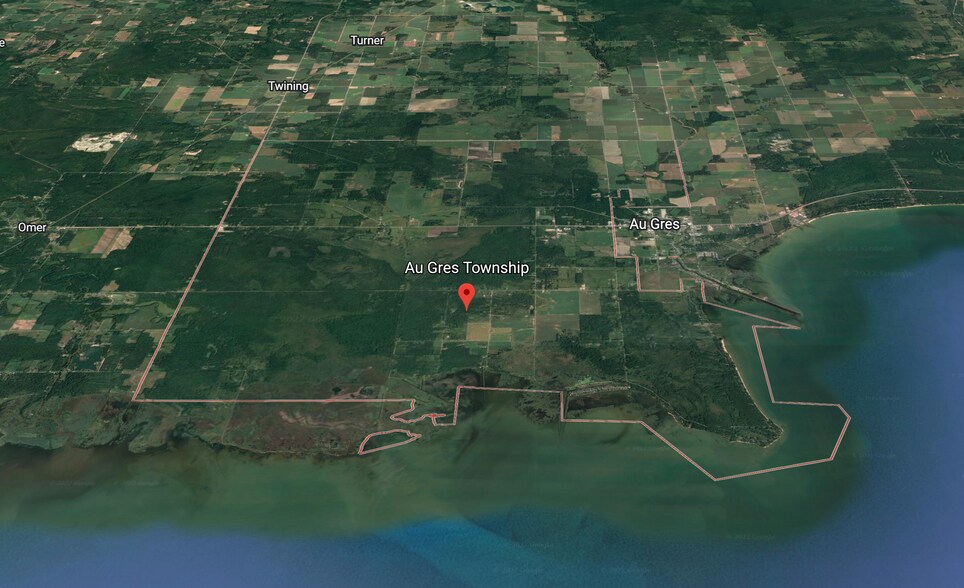 Manor Road, Au Gres, MI 48703