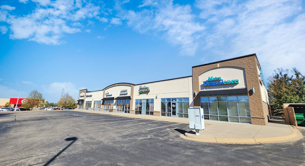 1731-1759 17th Ave E, Shakopee, MN for lease - Building Photo - Image 1 of 11