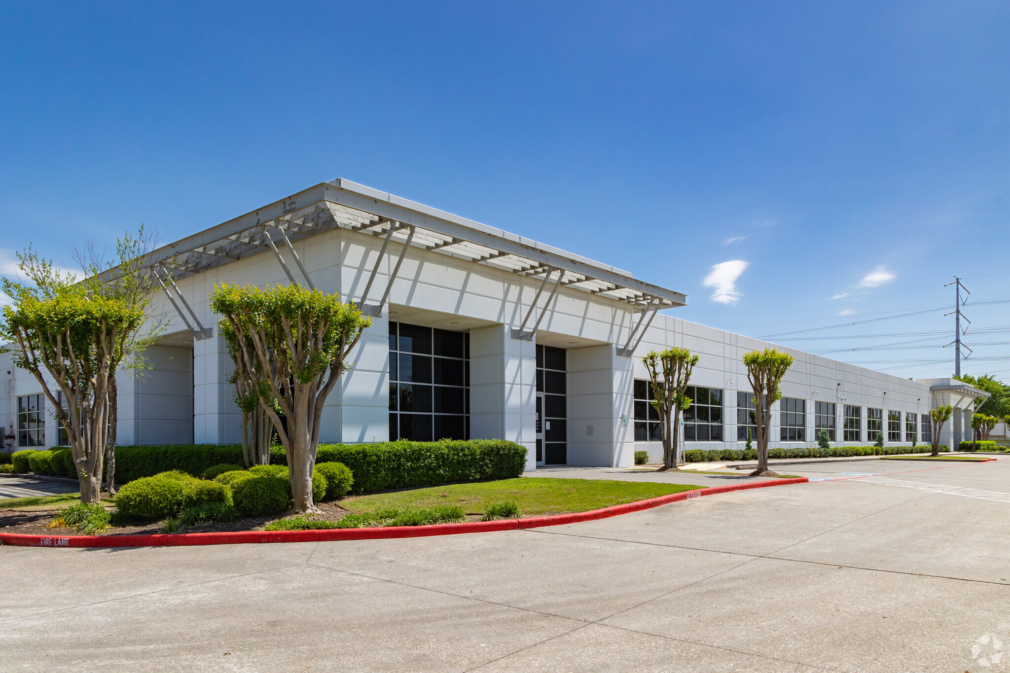 700 N Sam Houston Pky W, Houston, TX for sale Building Photo- Image 1 of 7