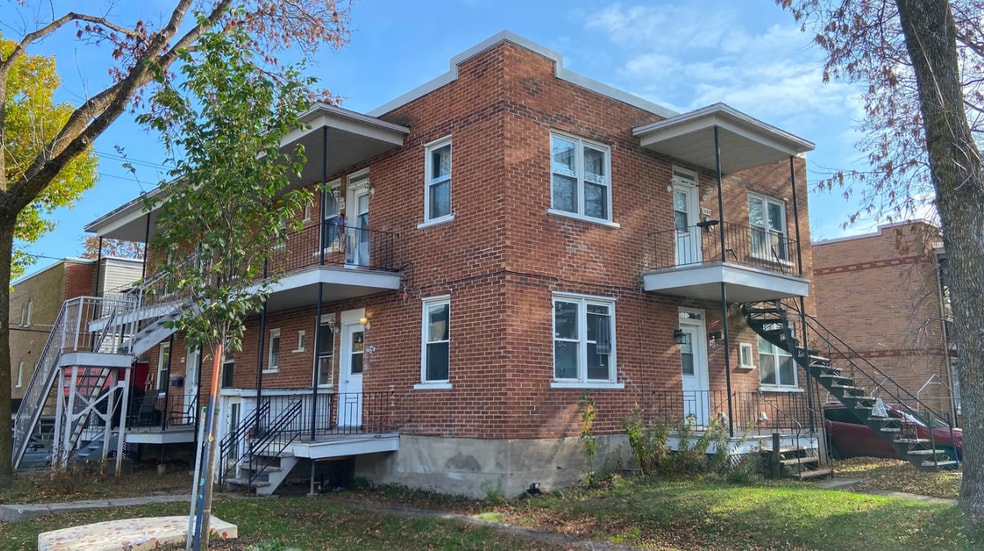 1770-1770 25E Rue, Québec, QC for sale - Primary Photo - Image 1 of 1