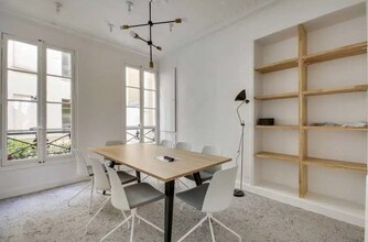Coworking Space in Paris for lease Interior Photo- Image 2 of 5