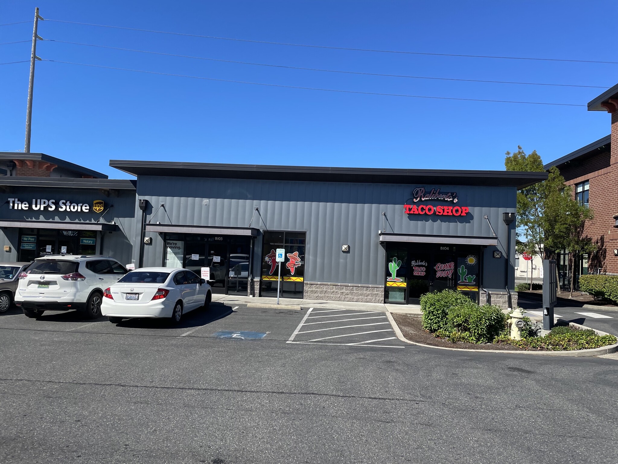 32650 State Route 20, Oak Harbor, WA for lease Building Photo- Image 1 of 2