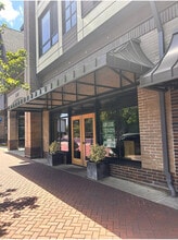 130 A Ave, Lake Oswego, OR for lease Building Photo- Image 1 of 1