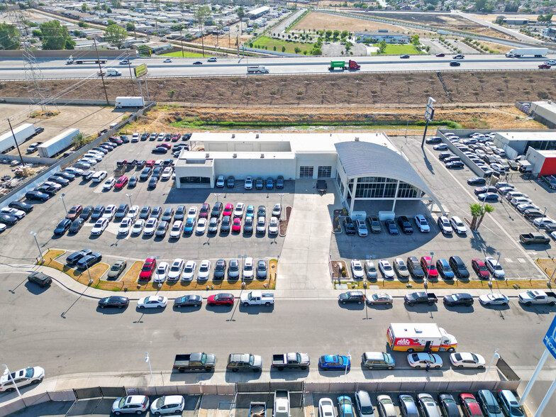 4500 Rudnick Ct, Bakersfield, CA for sale - Building Photo - Image 3 of 8