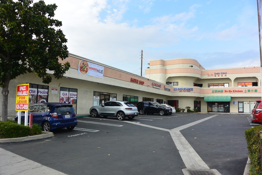 10053 Valley Blvd, El Monte, CA for lease - Primary Photo - Image 1 of 3