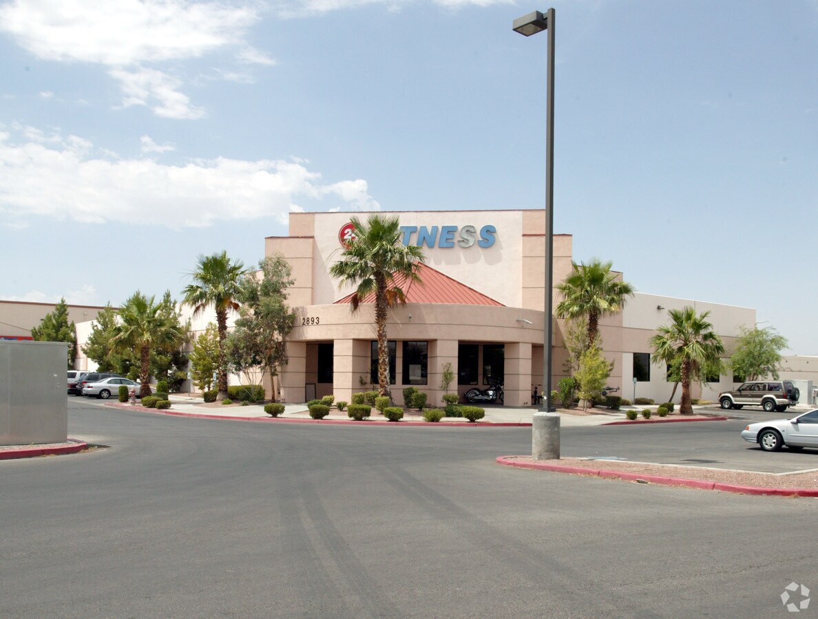 2893 N Green Valley Pky, Henderson, NV 89014