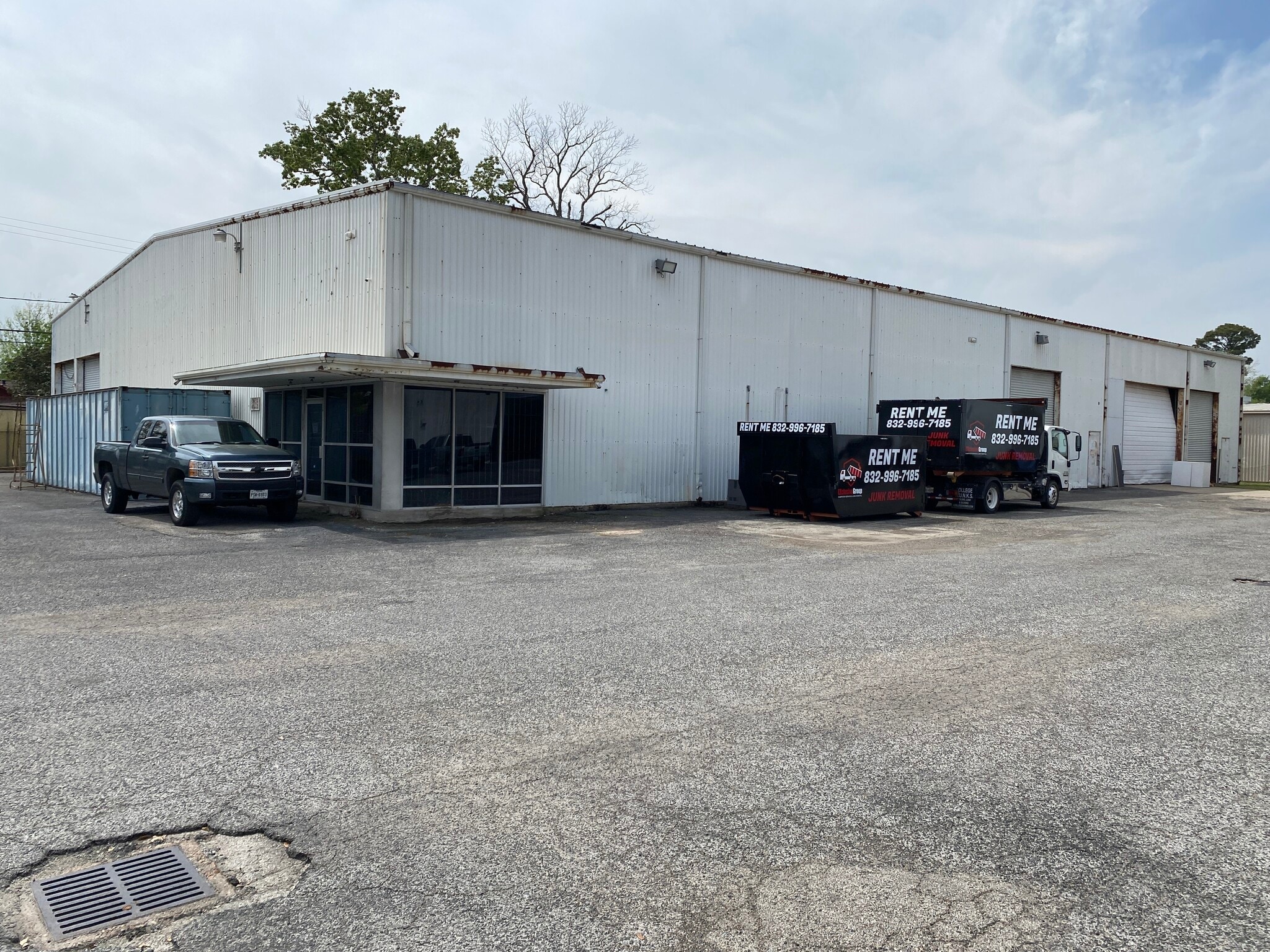 2828 Broad St, Houston, TX for sale Building Photo- Image 1 of 1