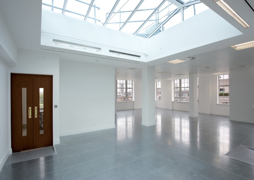 4 Carlton Gdns, London for sale - Building Photo - Image 1 of 1