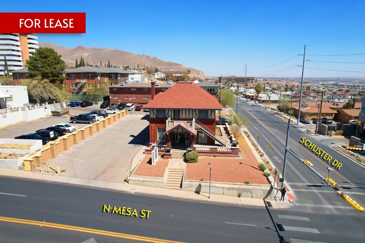 1700 N Mesa St, El Paso, TX for lease Building Photo- Image 1 of 20