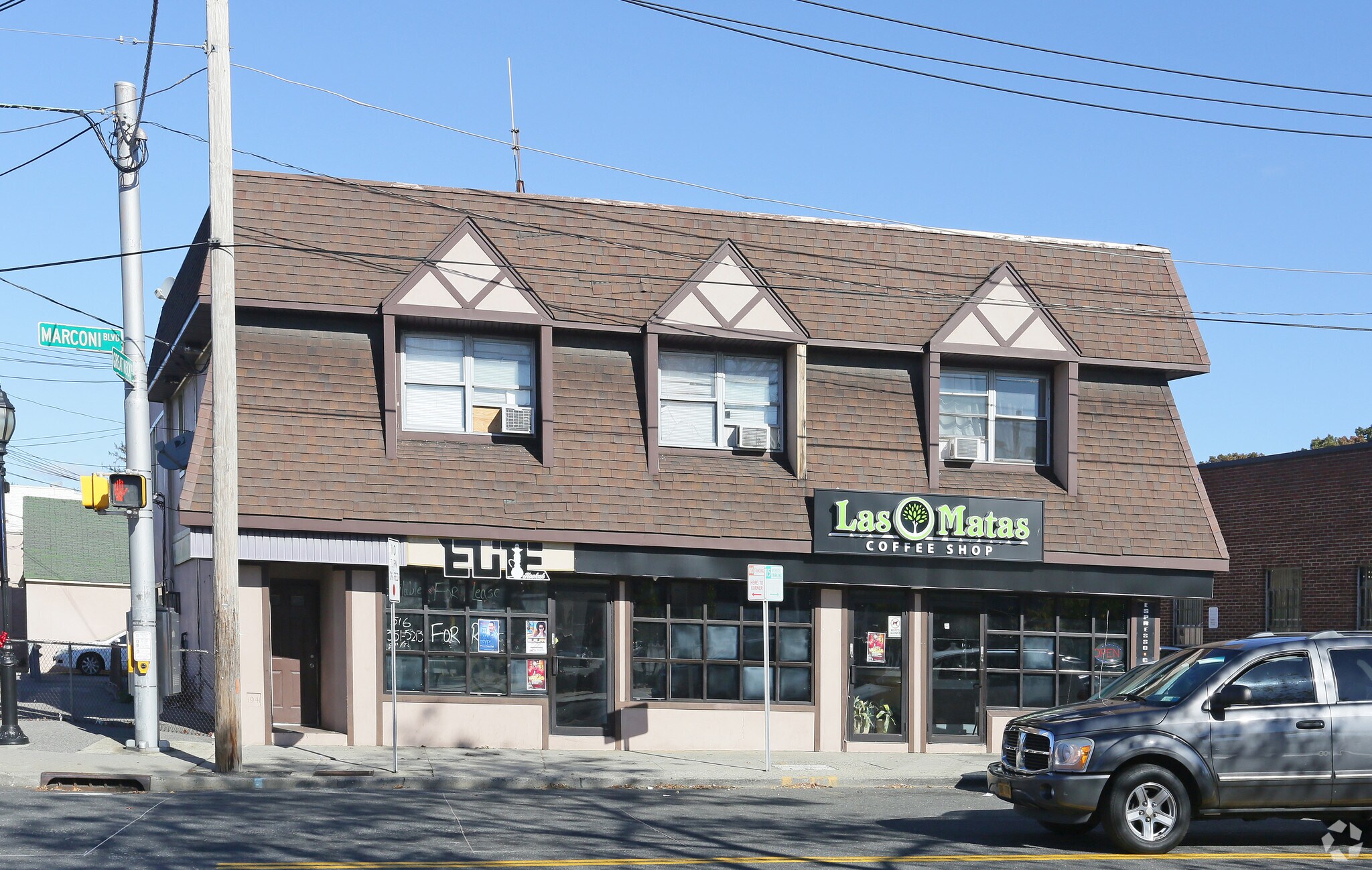 603 Marconi Blvd, Copiague, NY for sale Primary Photo- Image 1 of 1