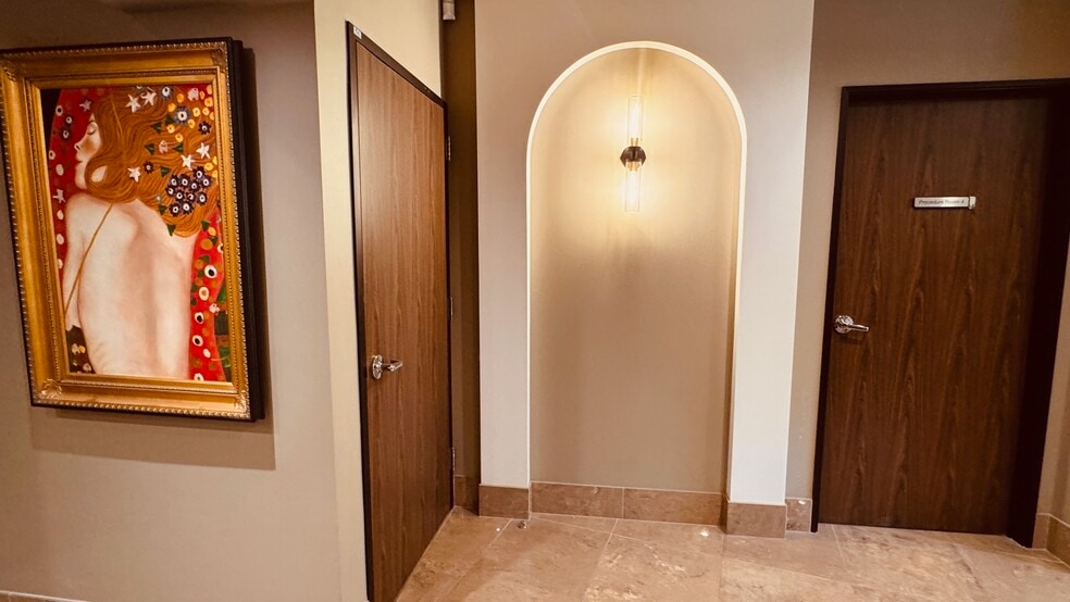 1471 Saratoga Ave, San Jose, CA for lease - Interior Photo - Image 2 of 23