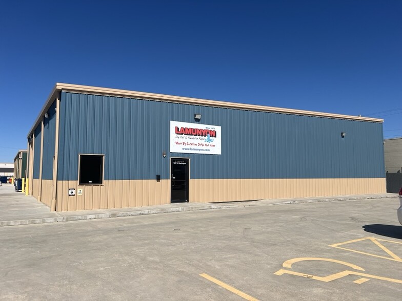 1207 S Washington, Wichita, KS for lease - Building Photo - Image 2 of 11