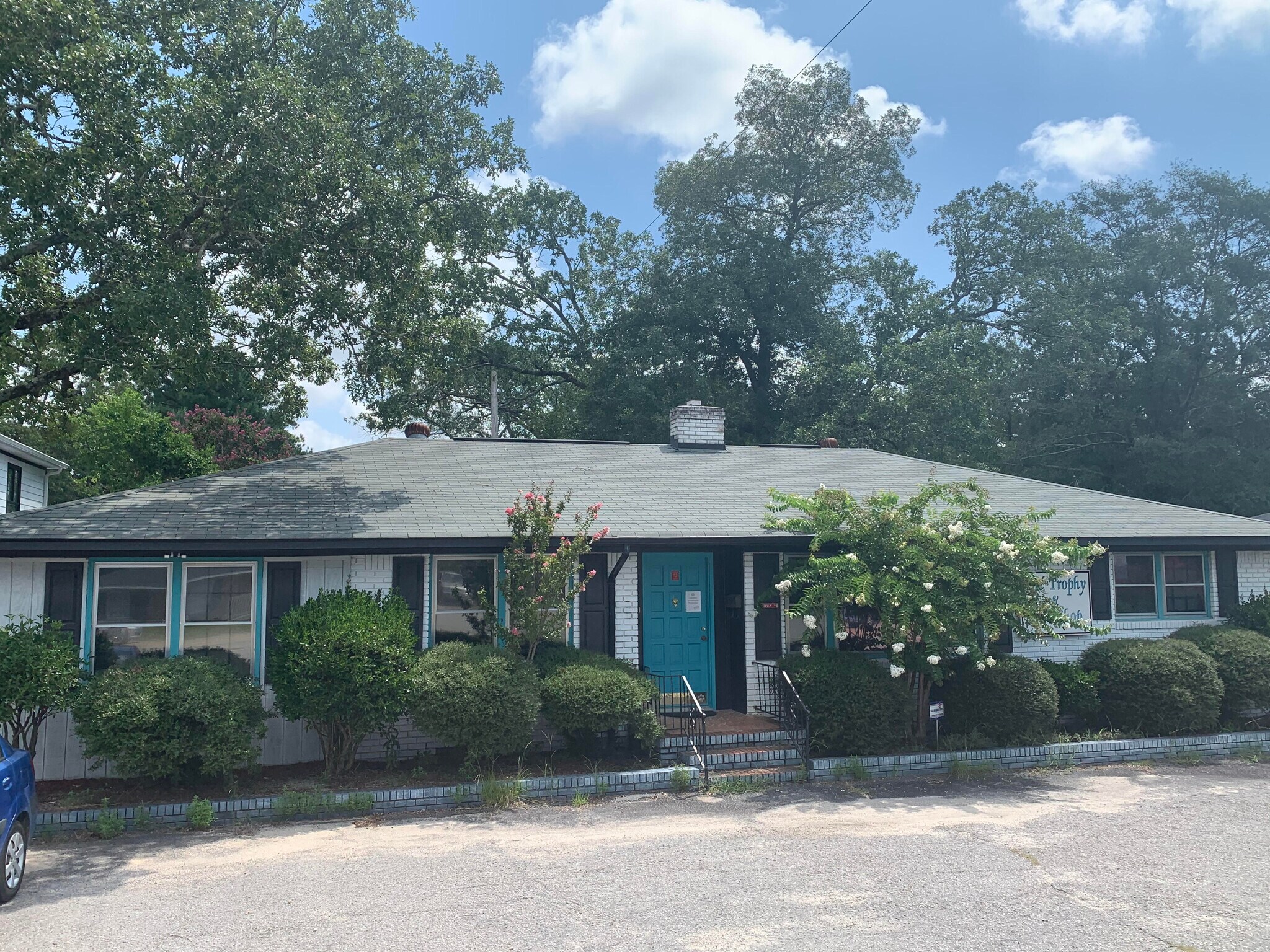 911 12th St, Cayce, SC for sale Building Photo- Image 1 of 1