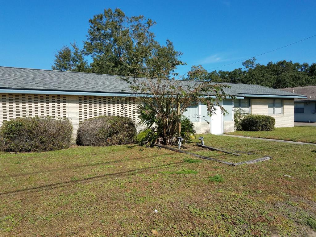 2496 Pass Rd, Biloxi, MS for sale Building Photo- Image 1 of 1